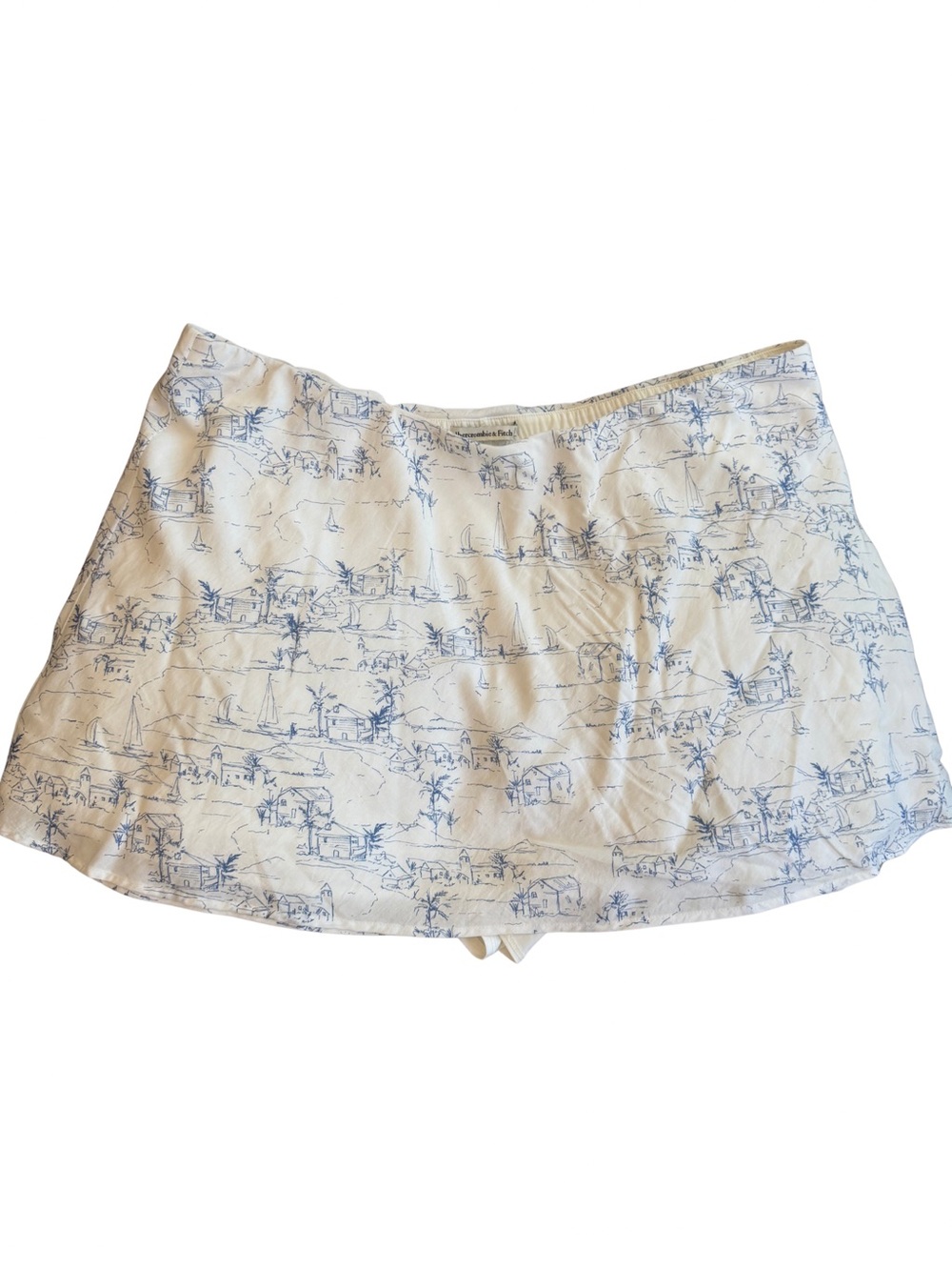 Abercrombie & Fitch White Skort with Blue Toile Print - Women's